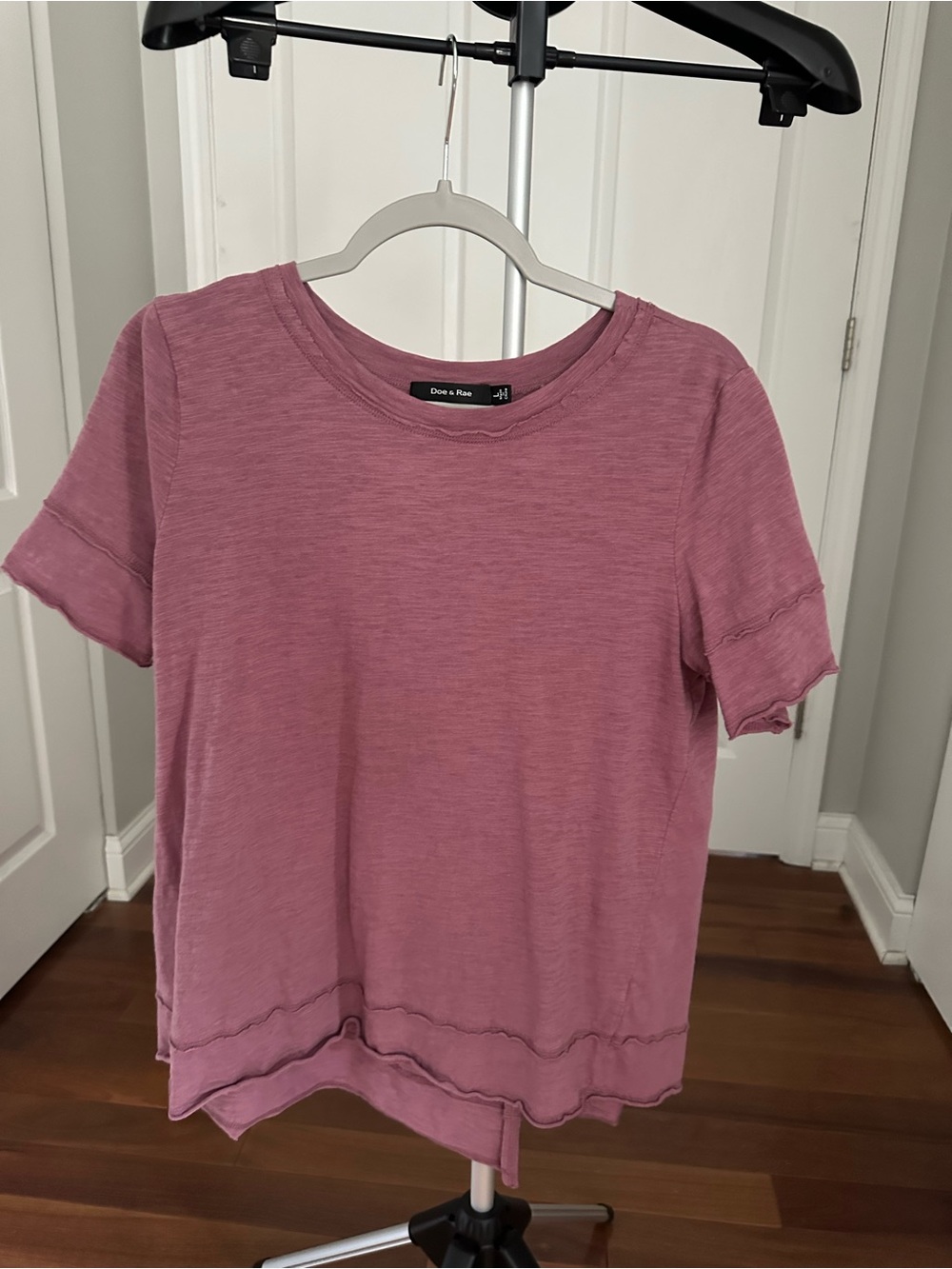 Doe & Rae Mauve-Pink Short Sleeve Slub Tee